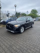 BMW X1 20 d sDrive*NAVI*PANO*KLIMA*AHK*PDC* - BMW X1 aus 2009