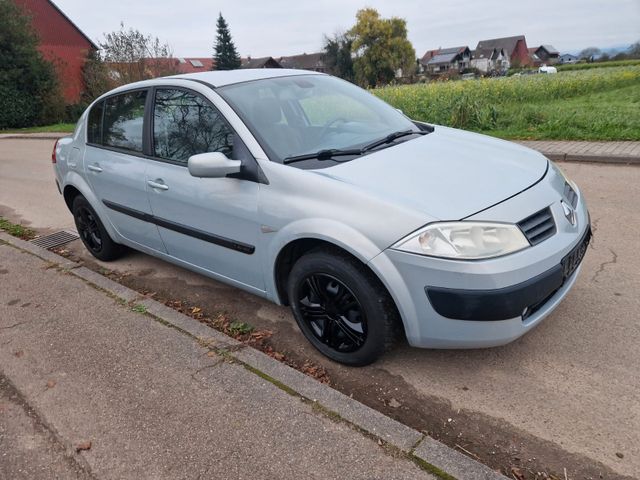 Renault Megane /TüV Neu/Klimaanlage/8 Fachbereift