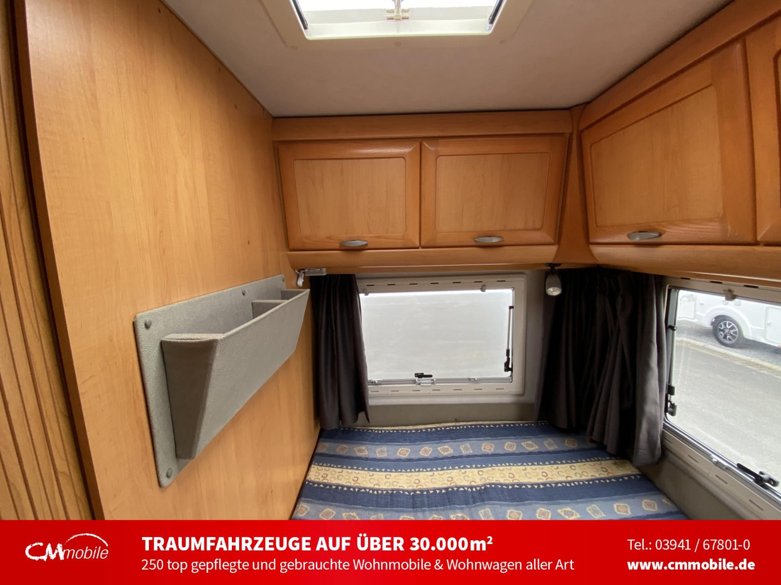HYMER / ERIBA / HYMERCAR Classic BC 575 - Hub&Festbett -