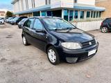 Fiat Punto 1.3 Multijet 16V 5 porte Dynamic 70cv - Fiat Punto Dynamic mit Diesel-Antrieb