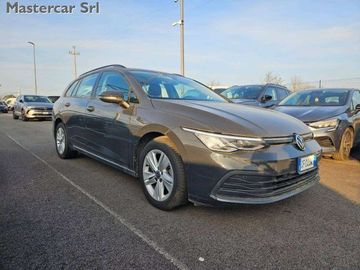 Volkswagen Golf - 8