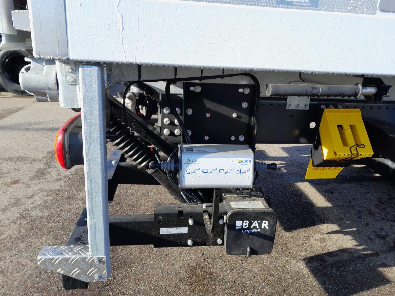 Fahrzeugabbildung DAF FA XB 310 18t Kress Kühlaufbau