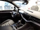 Volkswagen Touareg V6 4Motion R-Line Sportpaket HUD Luftfed - Volkswagen Touareg aus 2024