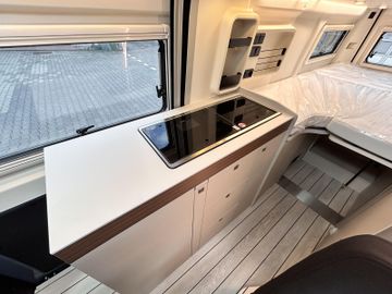 Westfalia Columbus 640 E 18 ZOLL AT SOLAR Kleiderschrank