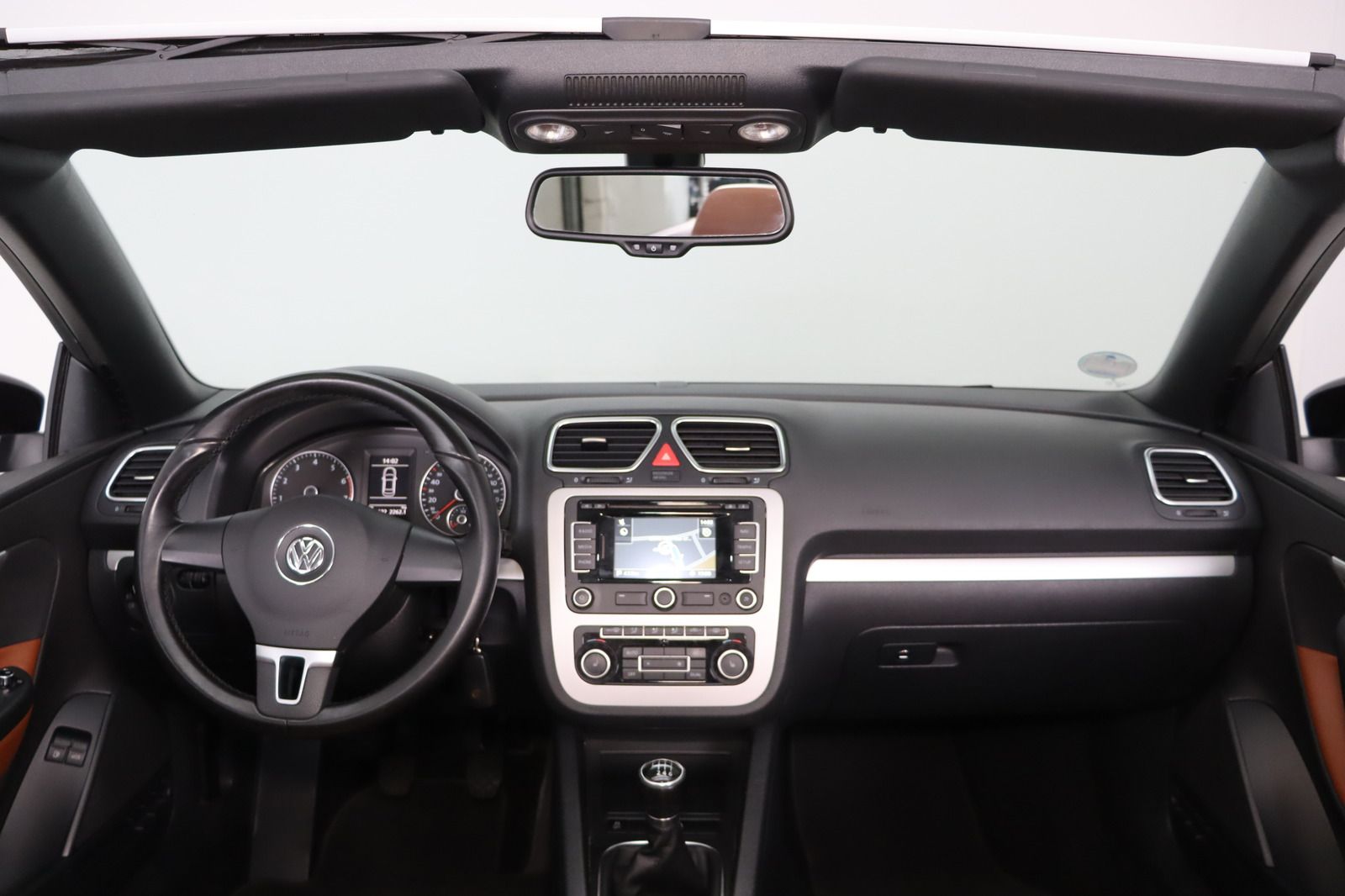 Fahrzeugabbildung Volkswagen Eos 1.4 TSI * Navi * Leder * Sitzhzg.