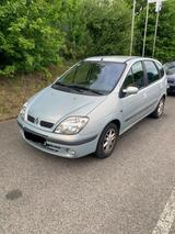 Renault Megane Scenic - gebrauchte Renault Megane aus dem Jahr 2002