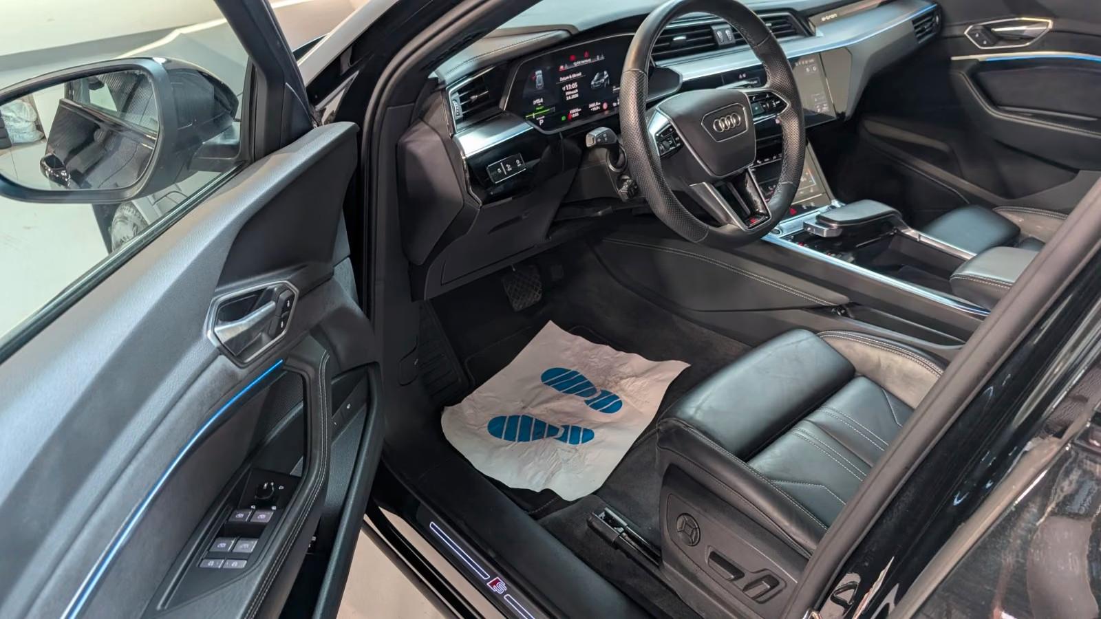 Audi e-tron 55 quattro advanced AIRKAMMEMOPANO20, миниатюра 10