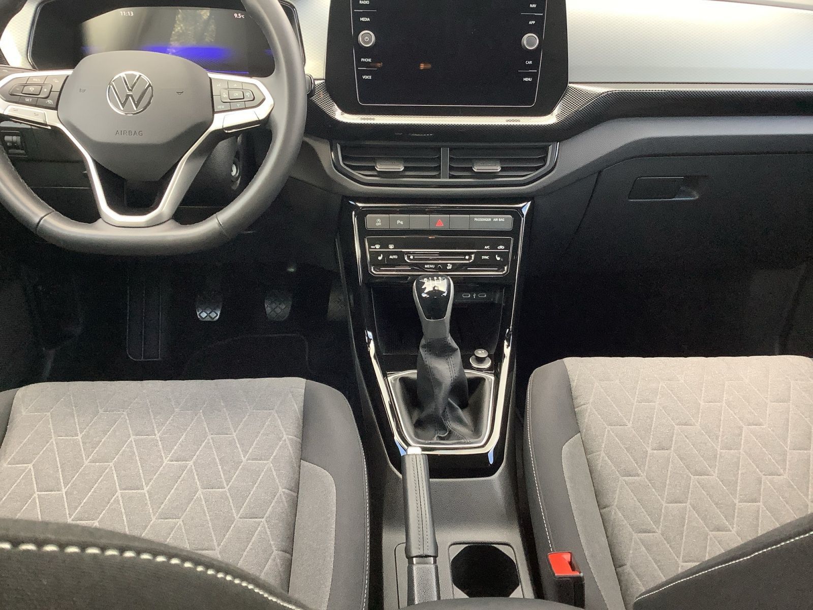 Volkswagen T-Cross - Bild 10