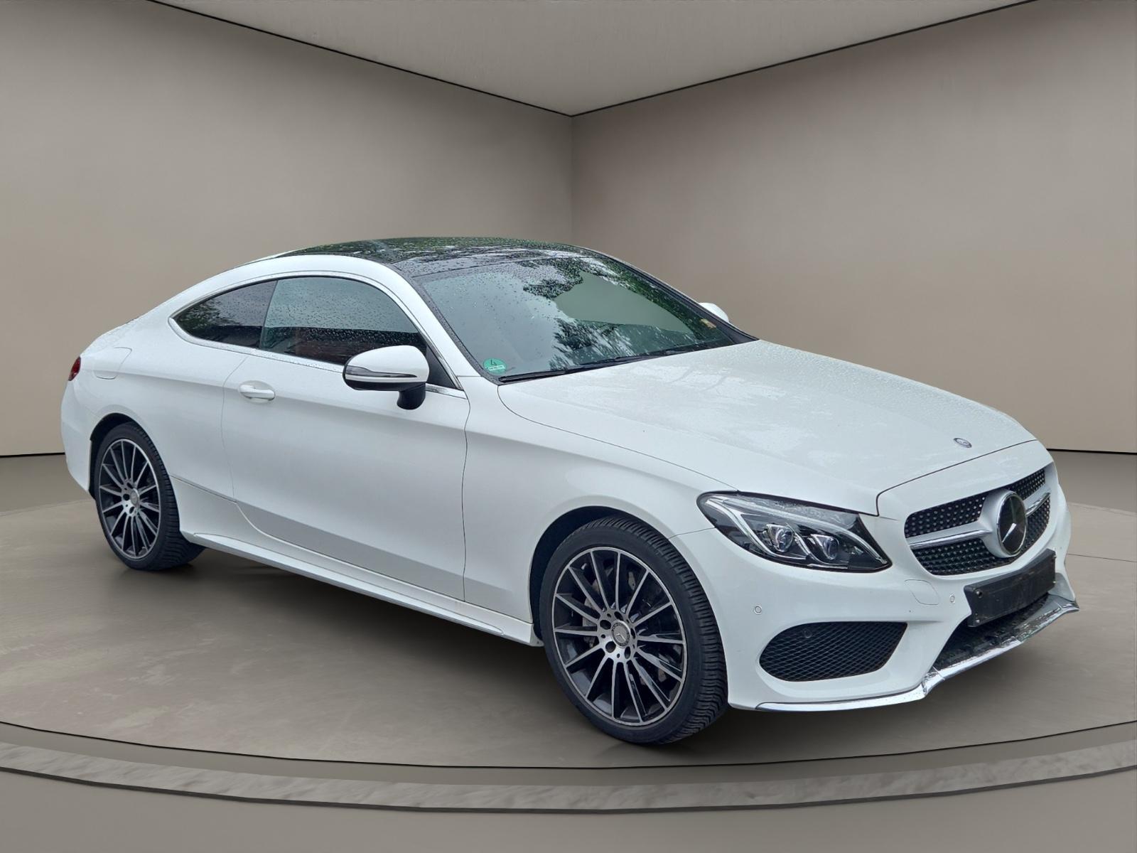 Mercedes-Benz C 300 E AMG/Leder/E-Sitze/Pano/Standheizung++++