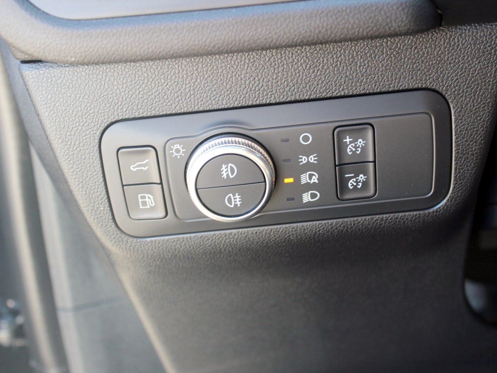 Fahrzeugabbildung Ford Kuga Plug-In Hybrid ST-Line X 2,5 Duratec