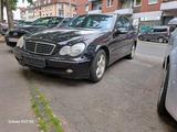 Mercedes-Benz MERCEDES BENZ  320 LPG - Mercedes-Benz 320 in Duisburg