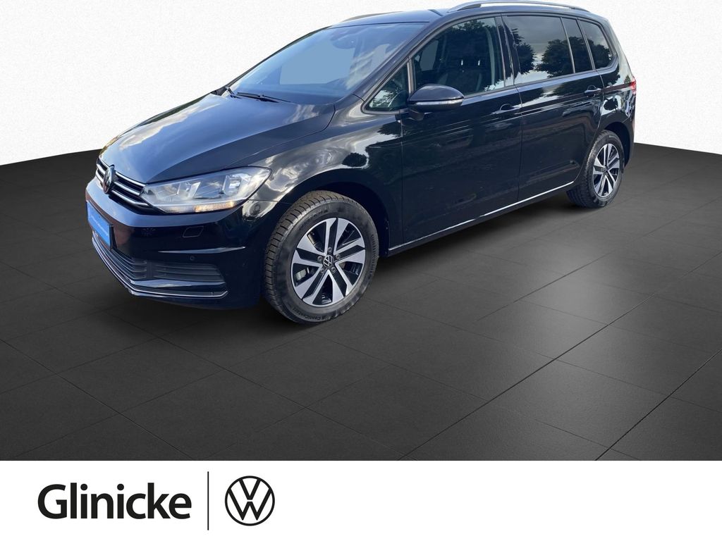 Touran 1.5 TSI Energy Navi 7-Sitze ACC RFK Sitzh