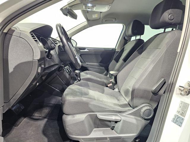 Volkswagen Tiguan R Line Led Head-Up Leder S.Sitz ACC 19'', миниатюра 13