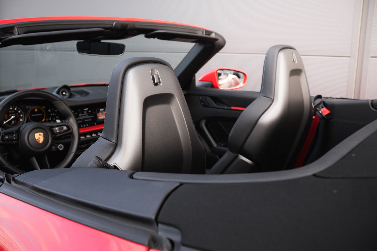 Fahrzeugabbildung Porsche 992/911 GTS 4 Cabrio-Liftsystem-Approved-360Kam.