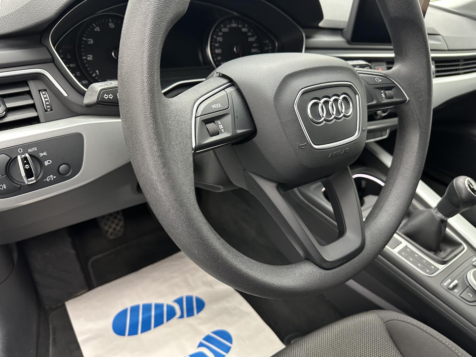 Audi A4 basis "NAVI-SITZH-PDC-MULTI-TEMPO-ALU"