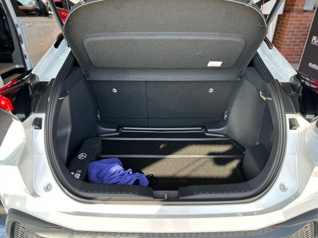 Toyota C-HR Hybrid 2,0l FWD Teamplayer *AHK*