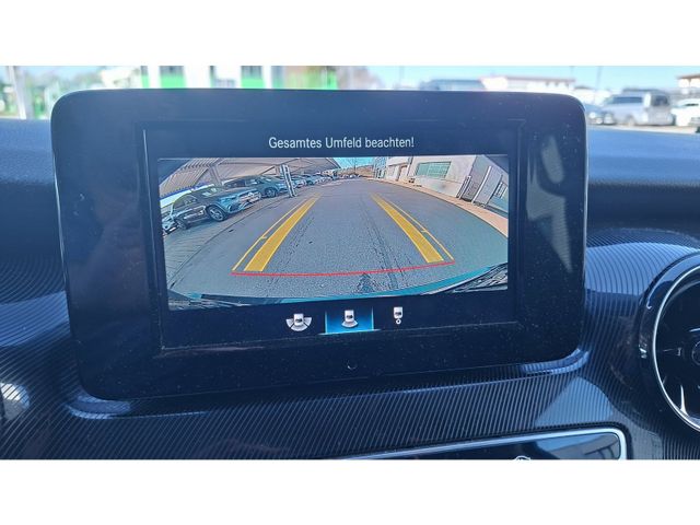Mercedes-Benz V 220