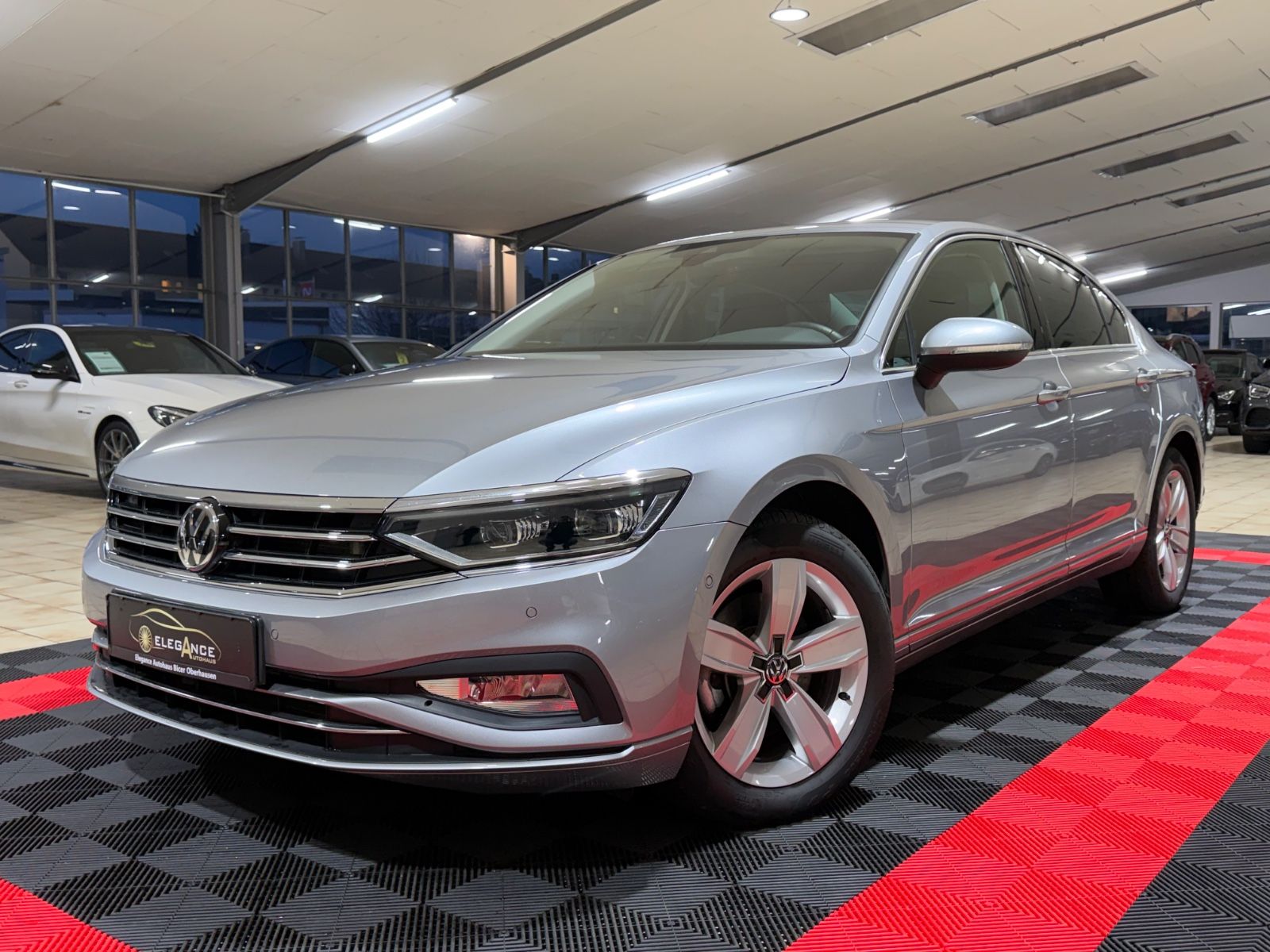 VW Passat Lim. Business*ACC*LED*AUTOMATIK*