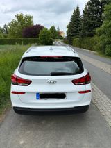 Hyundai i30 1.6 CRDi 85kW Trend Trend - Hyundai i30 in Dresden