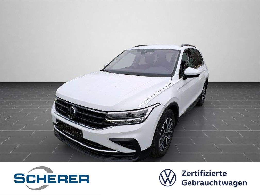 Tiguan LIFE 1.5 TSI DSG NAVI REAR VIEW LED