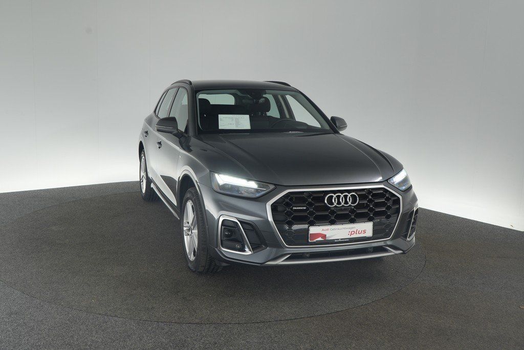 Audi Q5 55 TFSIe quattro S tronic S line GRA LED imagem 3