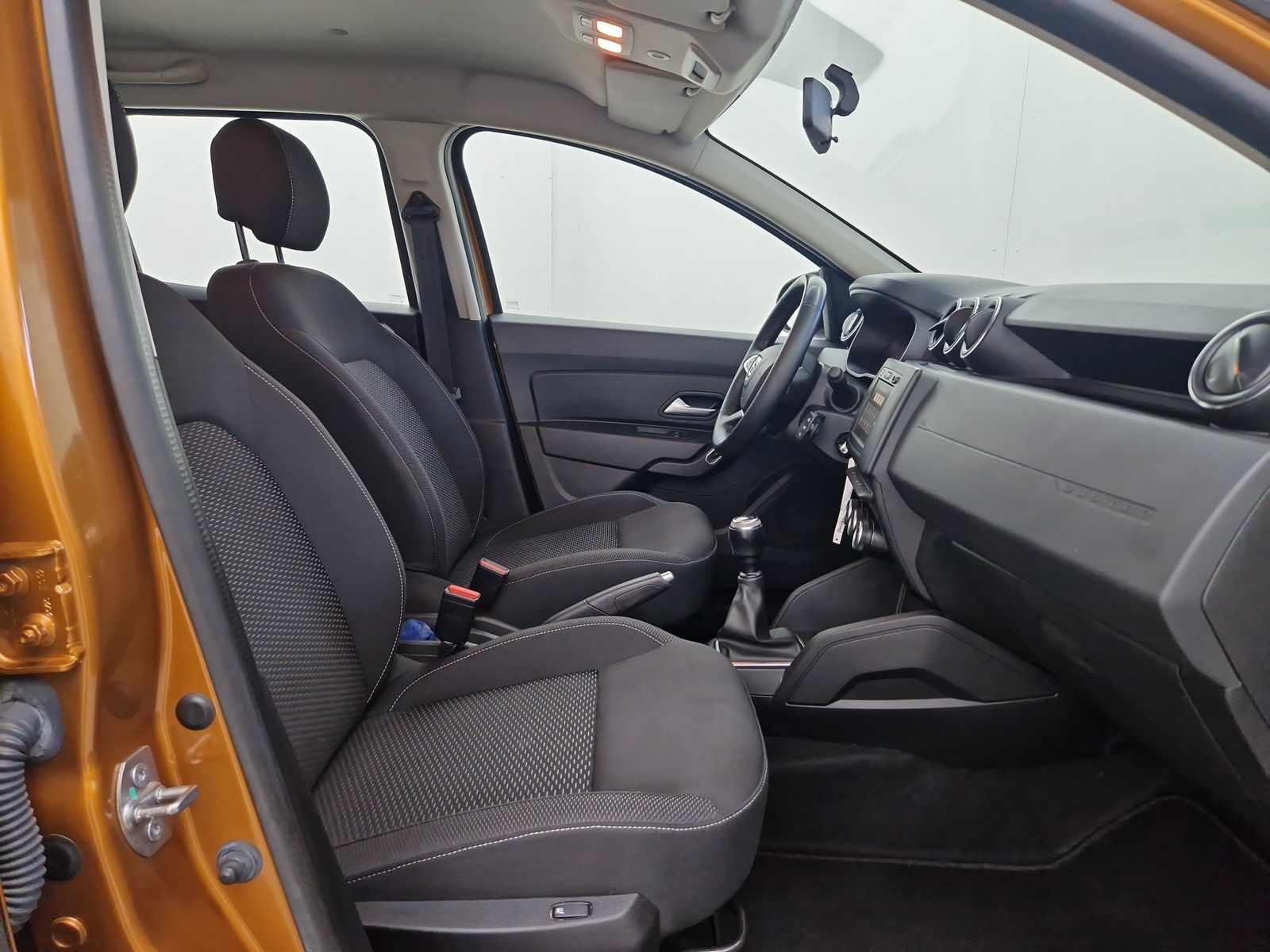 DACIA Duster 1.0 TCe 100 LPG Comfort 2WD – Bild 12
