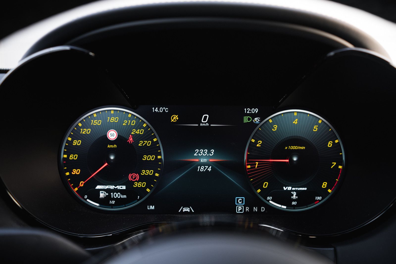 Fahrzeugabbildung Mercedes-Benz AMG GT R Coupe-erst 1.900km.-Park-Paket