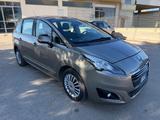 Peugeot 5008 1.6 HDi 115CV Allure - Peugeot 5008 aus 2014