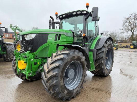 John Deere 6R185