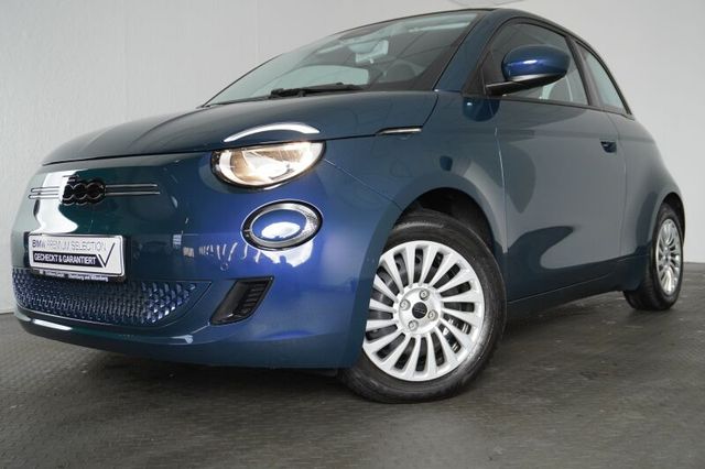 Fiat 500e Cabrio La Nuova *NAVI.SITZHZG..KLIMA.LM*