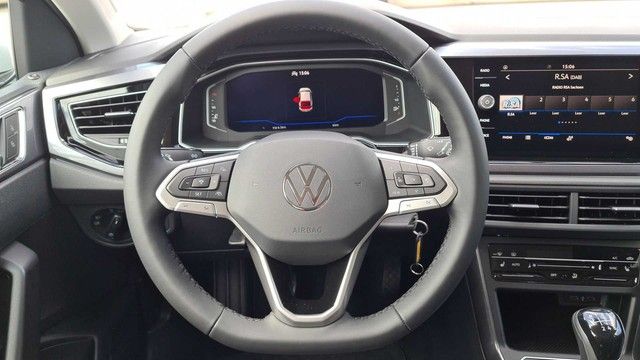 Fahrzeugabbildung Volkswagen Taigo TSI Style Matrix CarPlay AID ACC PDC SHZ L