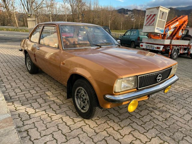 Opel Ascona 1.2 B