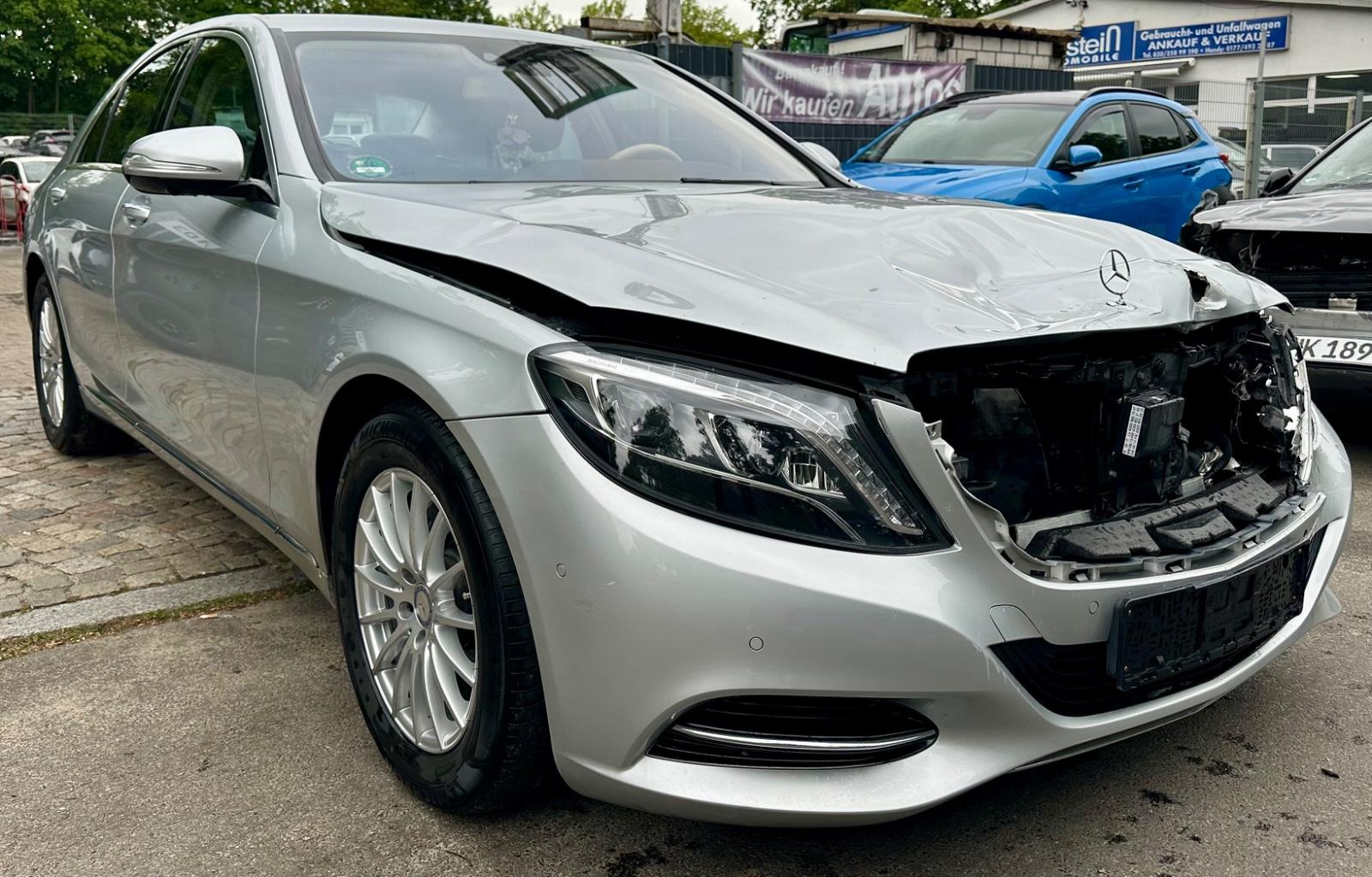Mercedes-Benz S 350 BlueTec / d 4Matic*HEADUP*KEYLESS*360°*LED