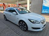 Opel Insignia A Sports Tourer Innovation OPC LINE 4x4 - Opel Insignia: Sports Tourer Opc Line
