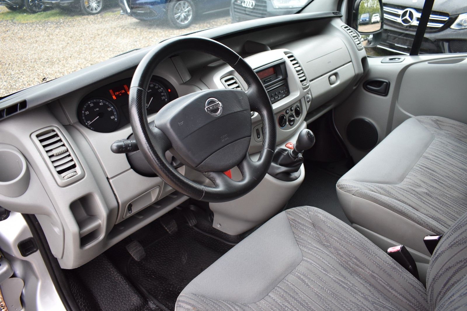 Fahrzeugabbildung Nissan Primastar Kombi L1H1 2.7t 9.Sitzer AHK Klima