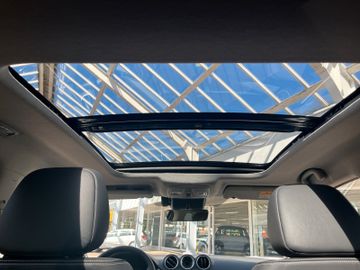 Fotografie 14 des Suzuki Vitara 1.4 Hybrid 'Comfort+' Panorama LED NAVI