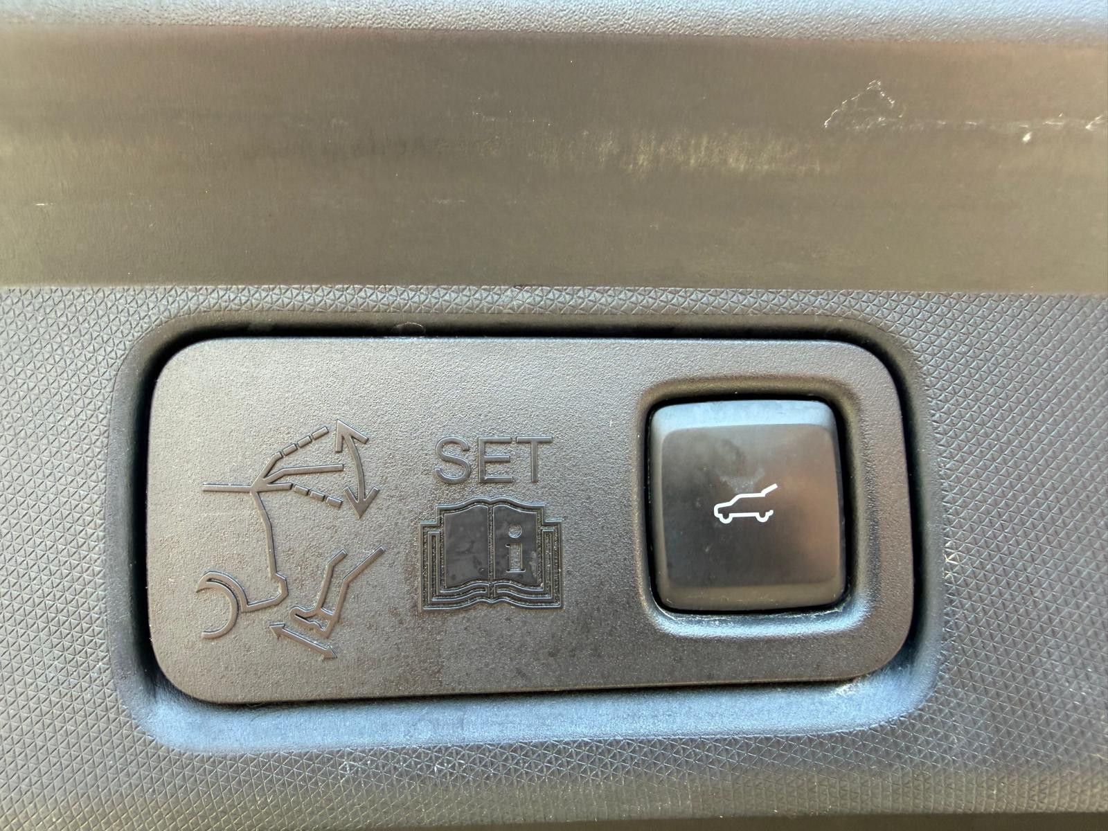 Fahrzeugabbildung Ford Mustang Mach-E >PANO+MEMO+LED+NAVI+SHZ+360°+ACC+