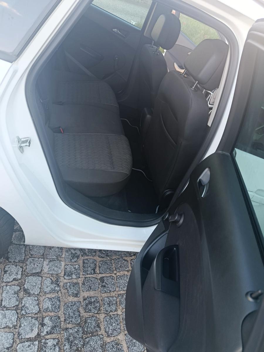 Opel Astra 2013 — photo 8