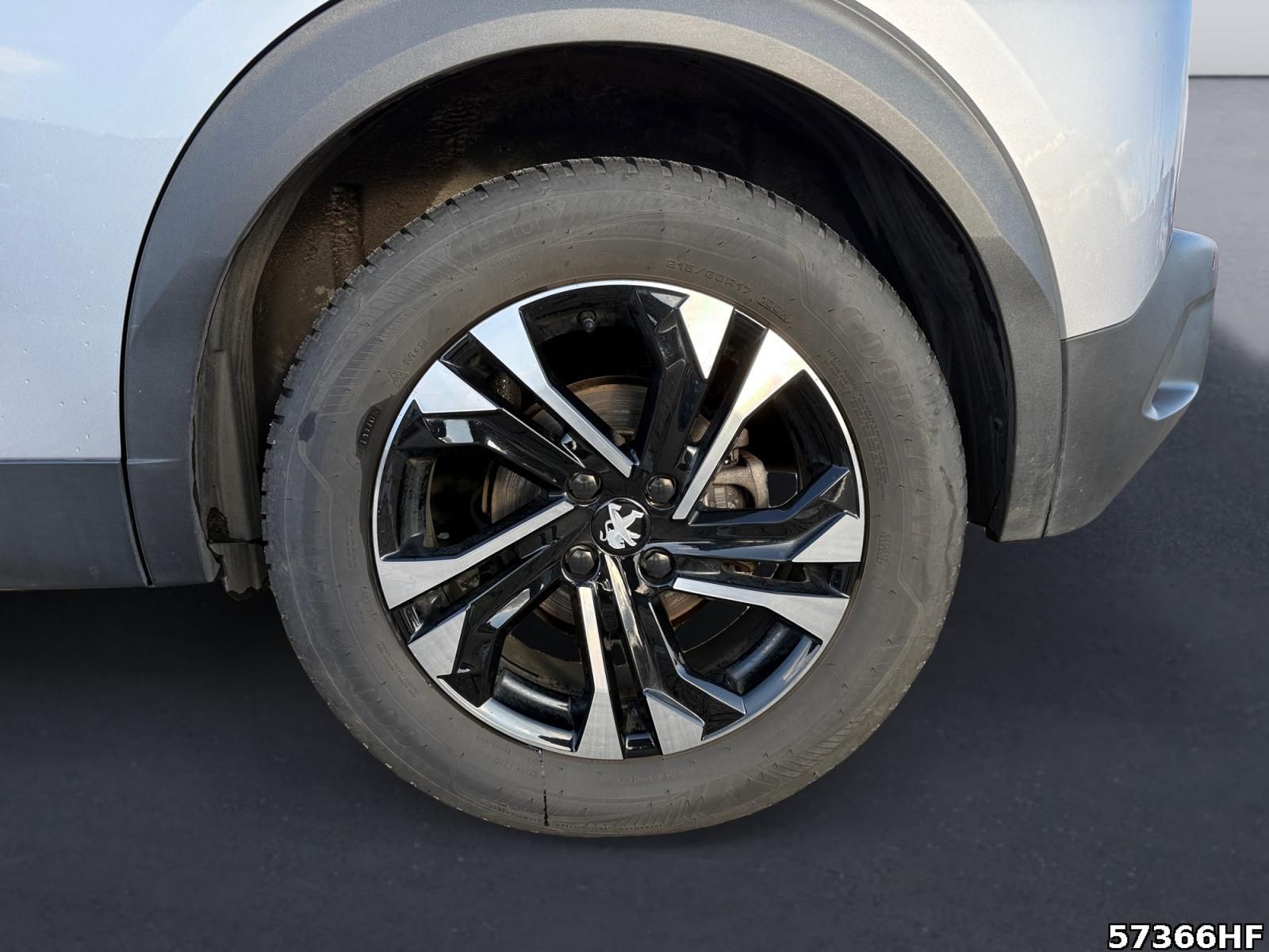 Fahrzeugabbildung Peugeot e-2008 Allure Pack