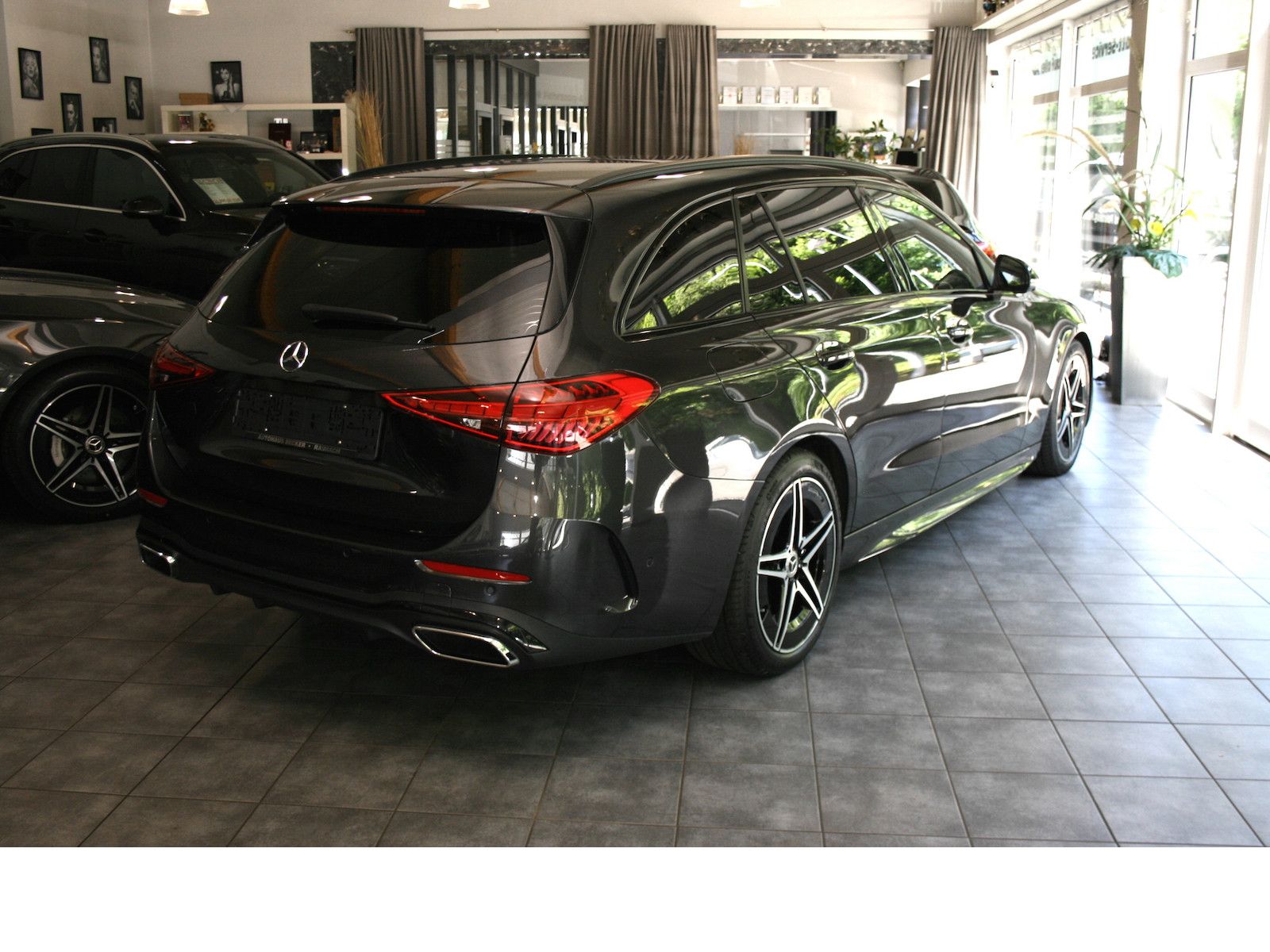 Fahrzeugabbildung Mercedes-Benz C 200 Td AMG *Burmester*Distronic*Night*Memory