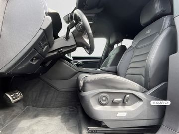 Volkswagen Touareg - 12