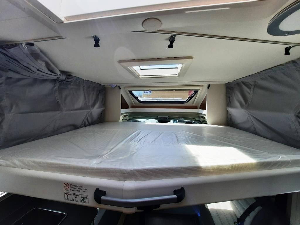 Fahrzeugabbildung Sunlight T 68C Adventure Edition Verfüg./Sparen Sie 3.811