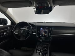 VOLVO V90 Cross Country D5 ALLRAD / 1.HD /235PS /B&W VOLVO V90 Cross Country D5 ALLRAD / 1.HD /235PS /B&W