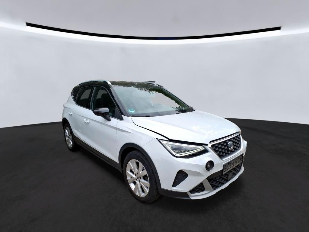 Fahrzeugabbildung SEAT Arona 1.0 TSI Xperience *Voll-LED*NAV*ACC*KAM*