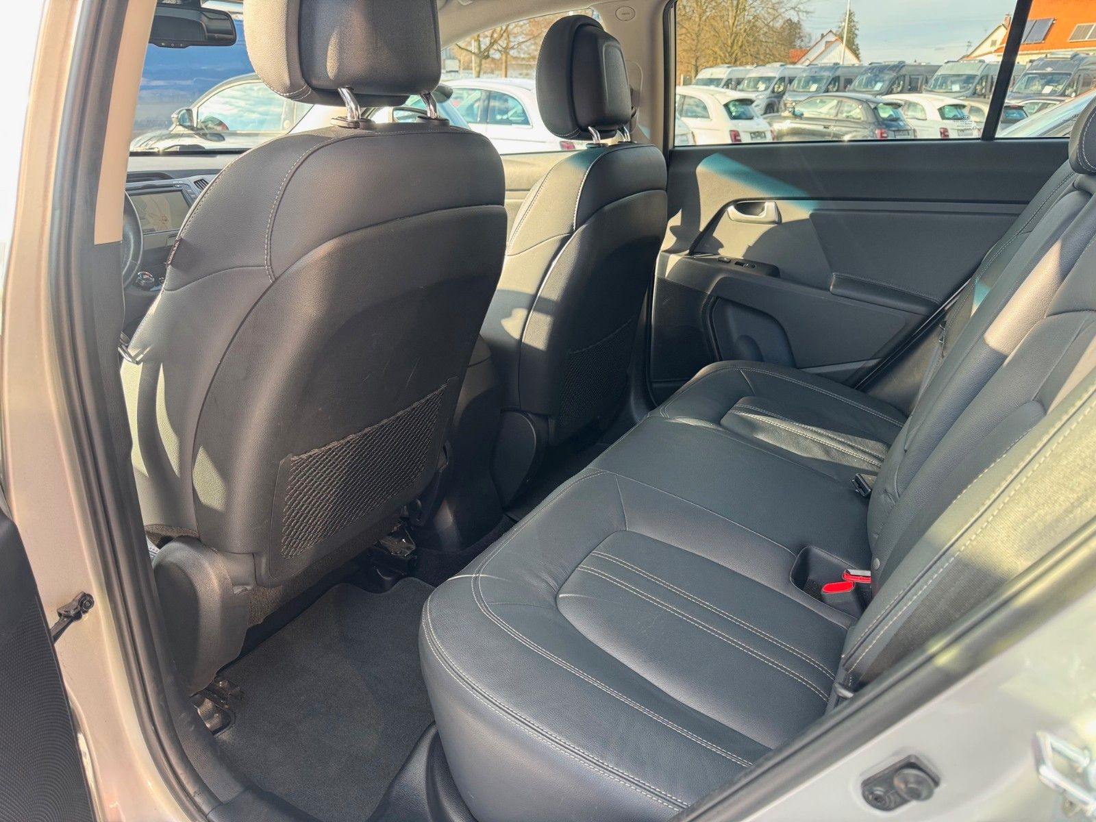 Fahrzeugabbildung Kia Sportage Spirit 4WD NAVI KAMERA SITZHEIZUNG