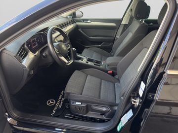 Volkswagen Passat Variant - 8