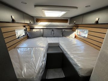 HYMER  ERIBA  HYMERCAR ML-T CrossTrail 580 4x4 Winterpaket GFK ZV Delta