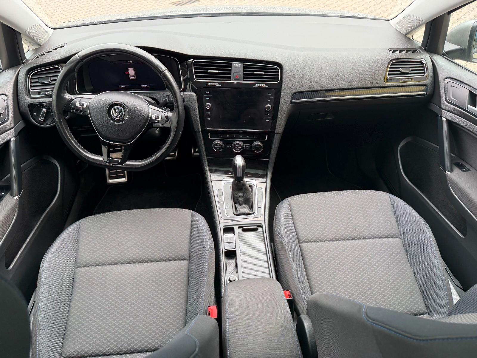 Volkswagen Golf VII United DIGITALTACHO/NAVI/SHZ/TEMPOMAT*, миниатюра 12