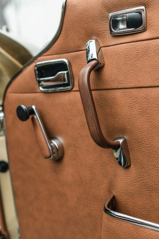 Mercedes-Benz SL 280