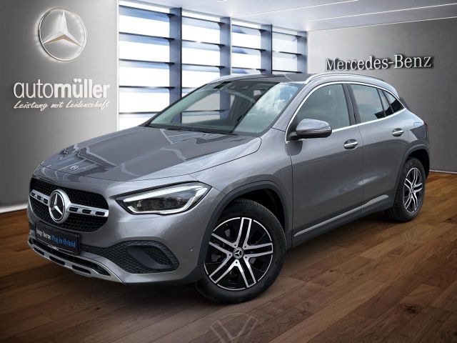 Mercedes-Benz GLA 250 e PROGRESSIVE+MULTIBEAM+HUD+KAMERA+AMBIE